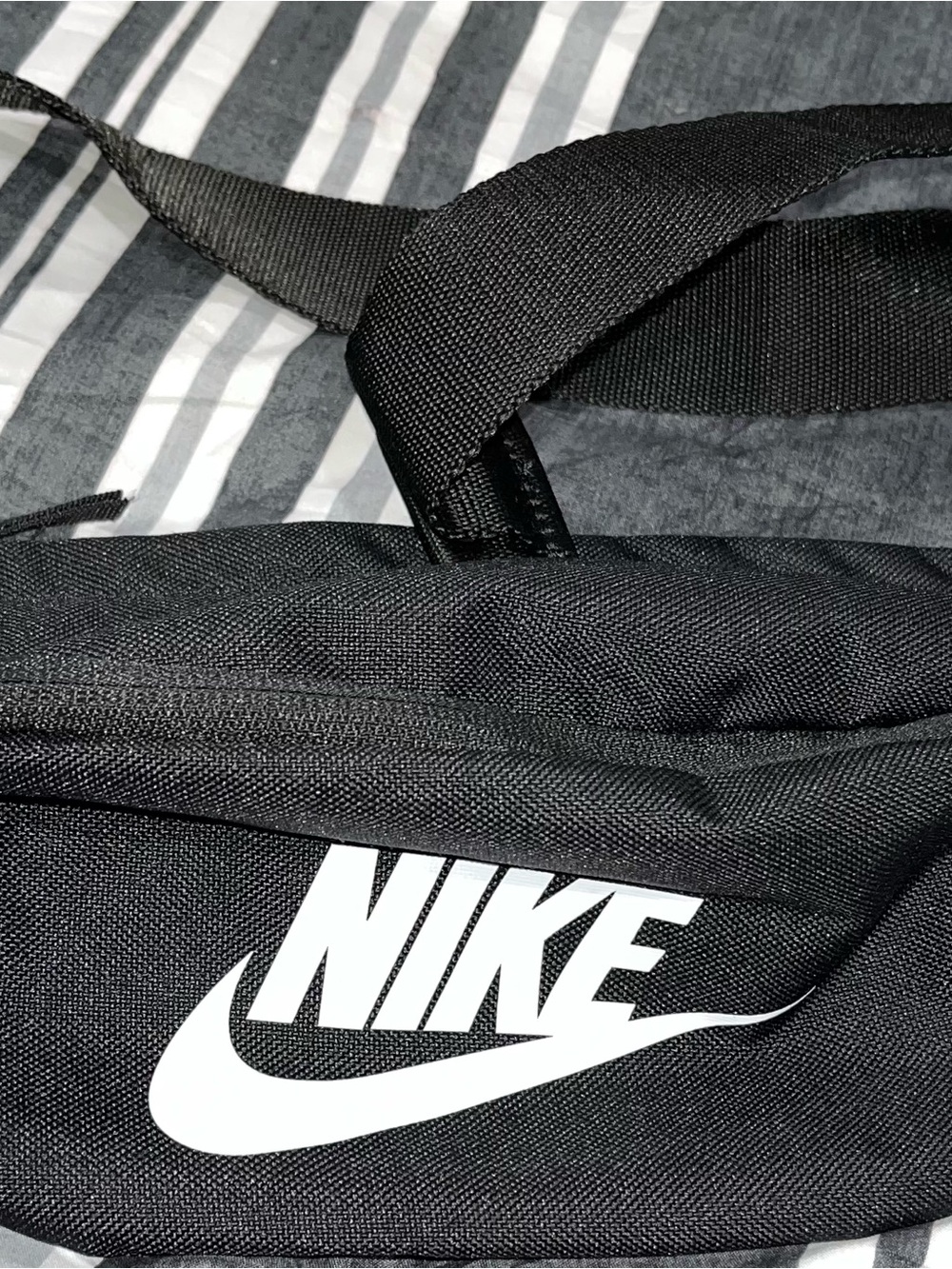 Nike Men’s Black Fannie pack